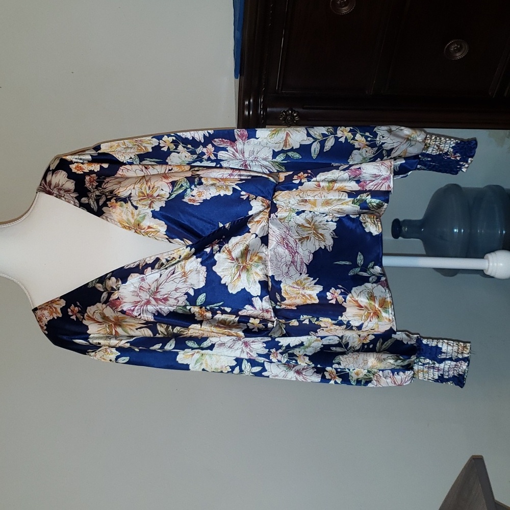 Satin blouse size 3XL